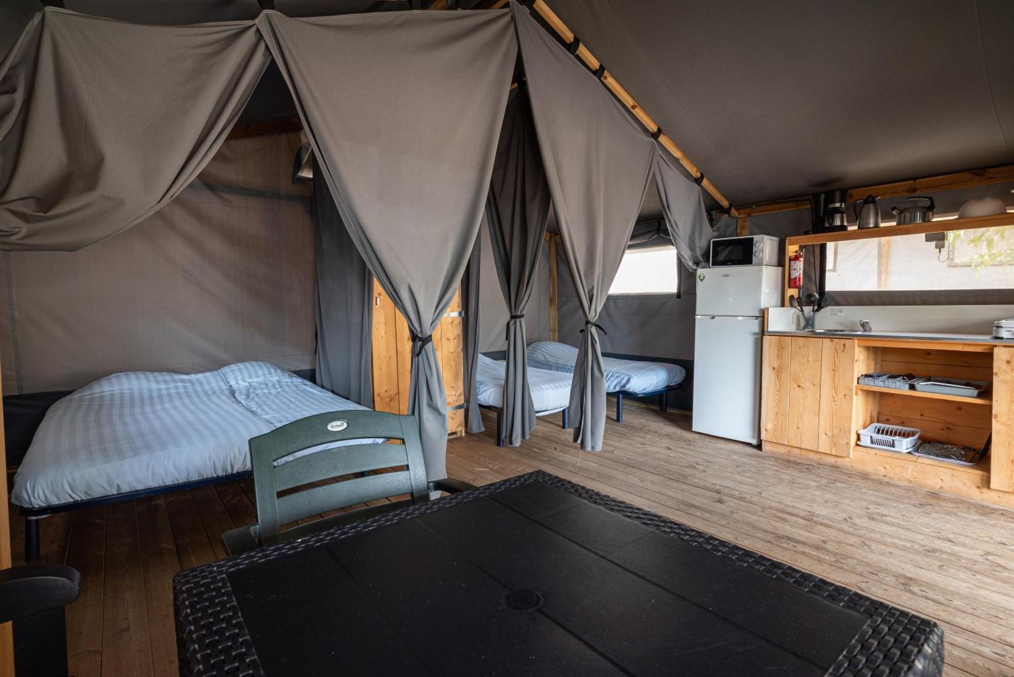 Camping Rcn La Bastide En Ardeche Sampzon Phòng bức ảnh